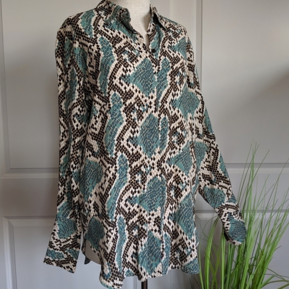 Topshop Button Front Long Sleeve Snake Print Oversized Fit Blue Black S NWOT